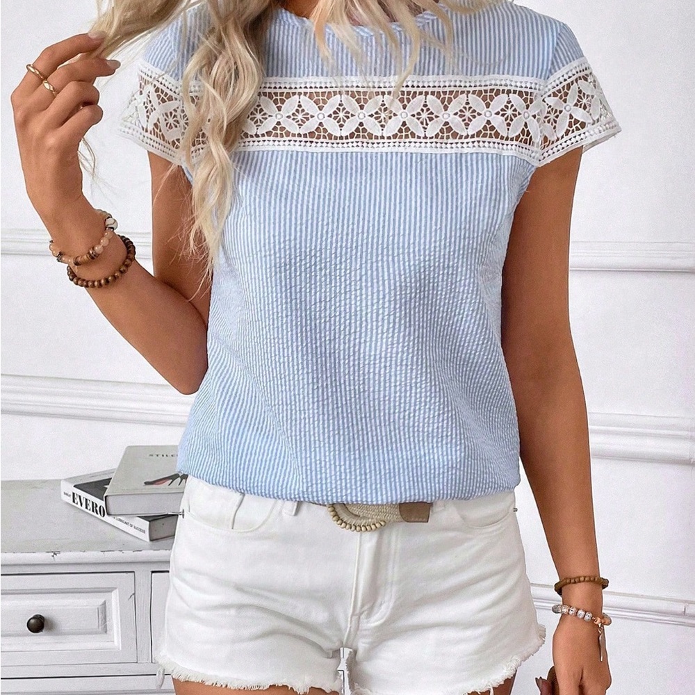 Elegant Blue and White Lace Women's Top
